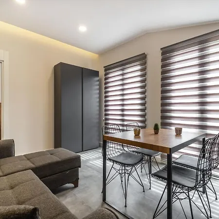 Stayhereapartments Apart-hotel