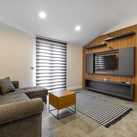 Stayhereapartments 3* Antália