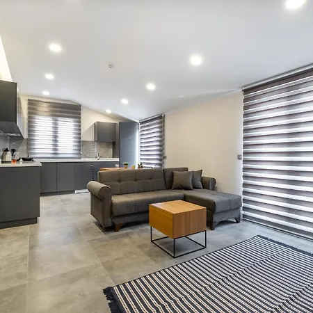 Stayhereapartments Aparthotel